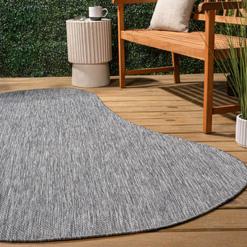 Evan Modern Rustic Organic Curve Indoor/Outdoor Area Rug